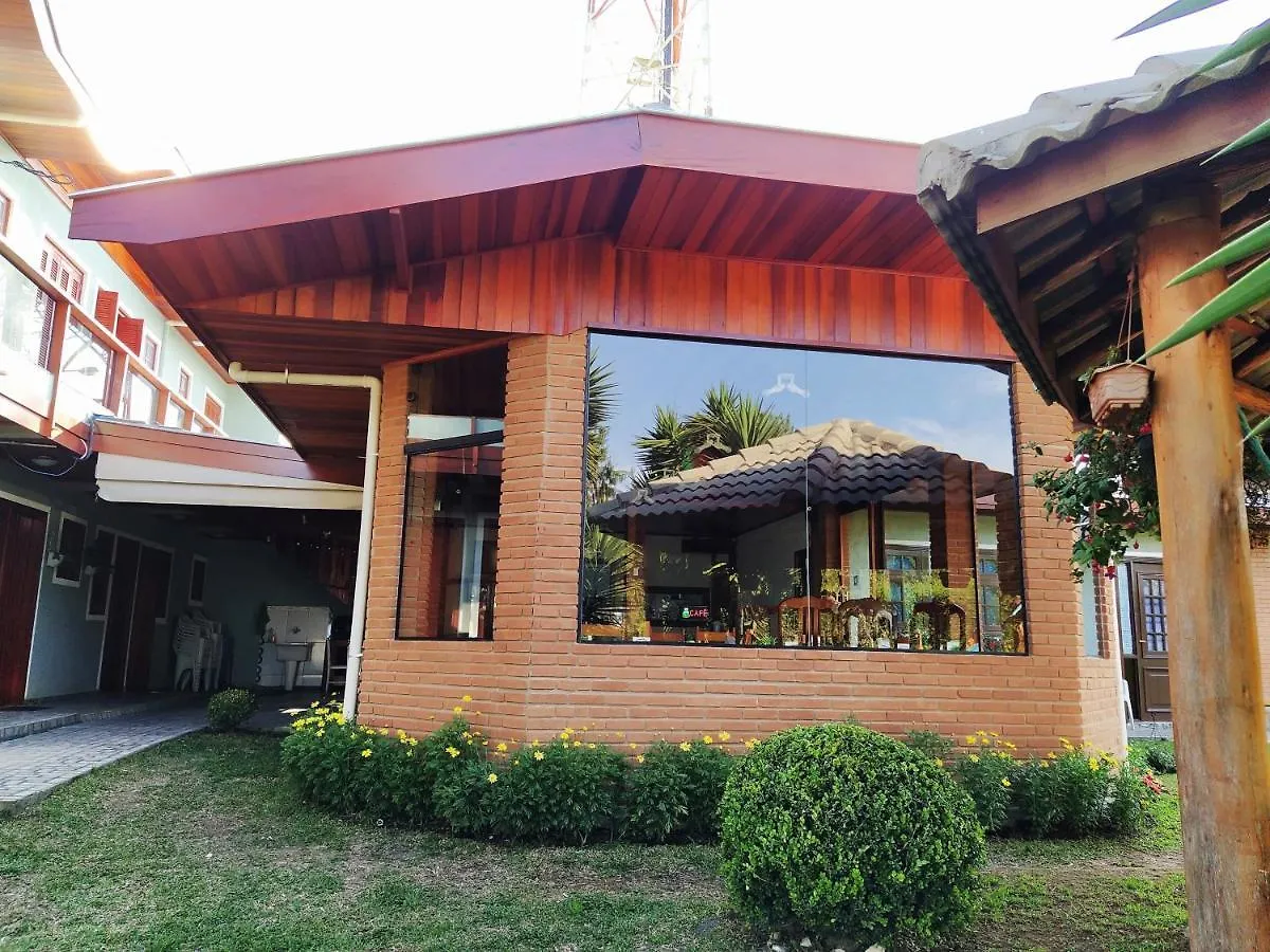Pousada Araucaria Village Campos do Jordao Inn